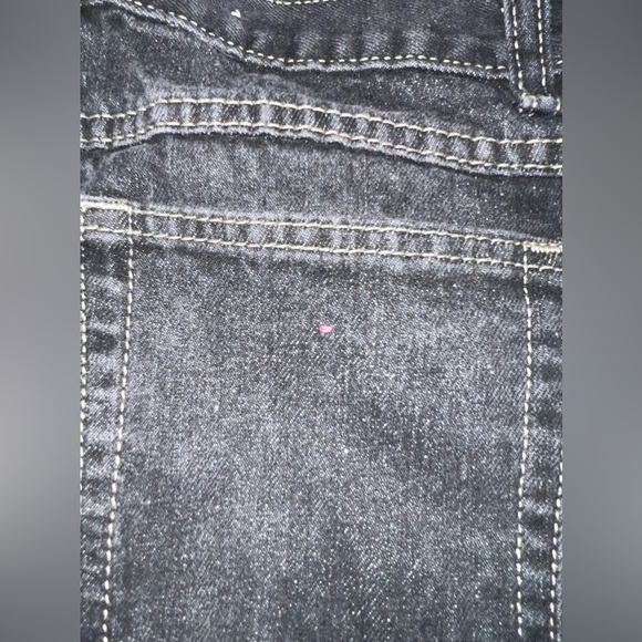 Cottage Street Jeans - Picture 5 of 6